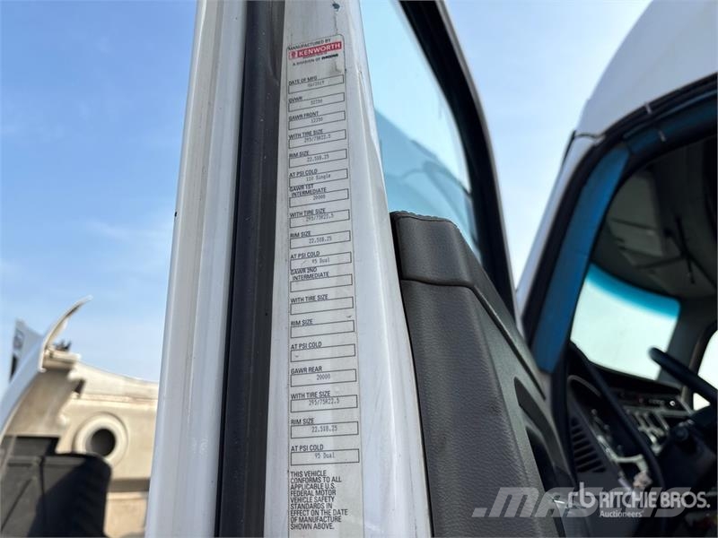 Kenworth T680 트랙터 유닛
