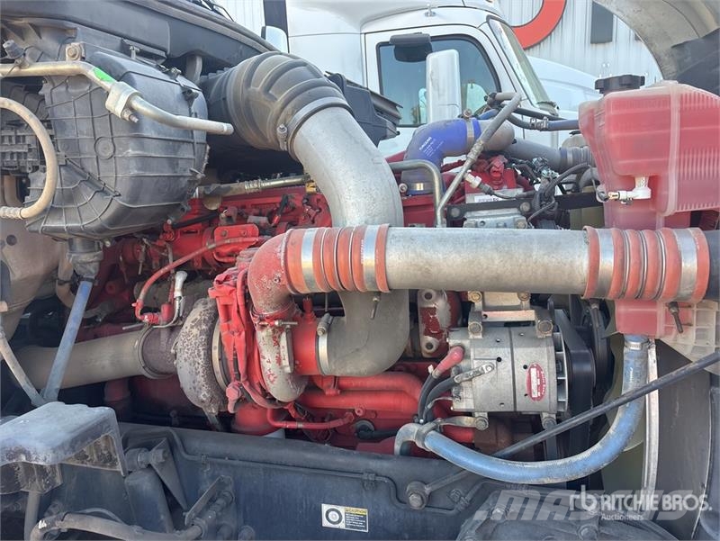 Kenworth T680 4x2 S/A Day Cab Truck Tractor Prime Movers