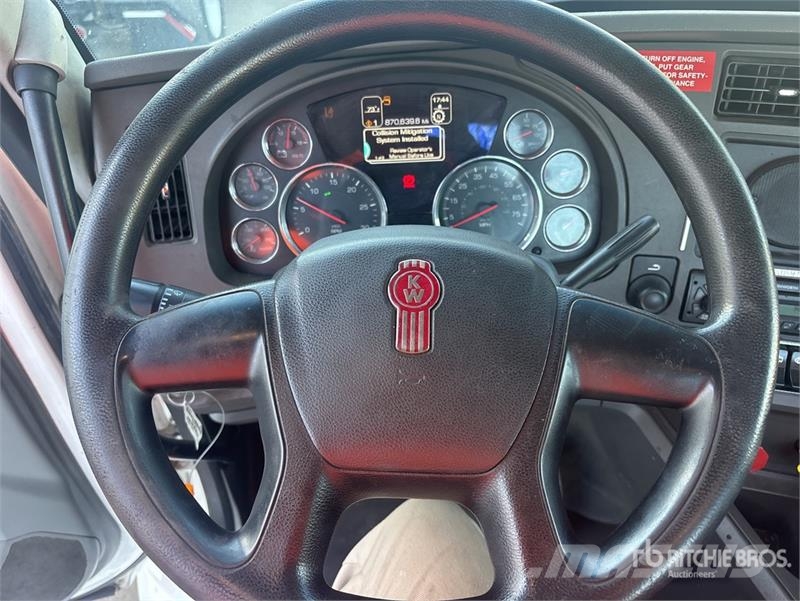 Kenworth T680 4x2 S/A Day Cab Truck Tractor Prime Movers