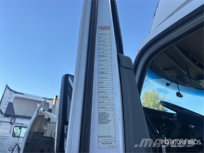 Kenworth T680 4x2 S/A Day Cab Truck Tractor Prime Movers