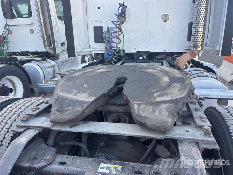 Kenworth T680 4x2 S/A Day Cab Truck Tractor Prime Movers
