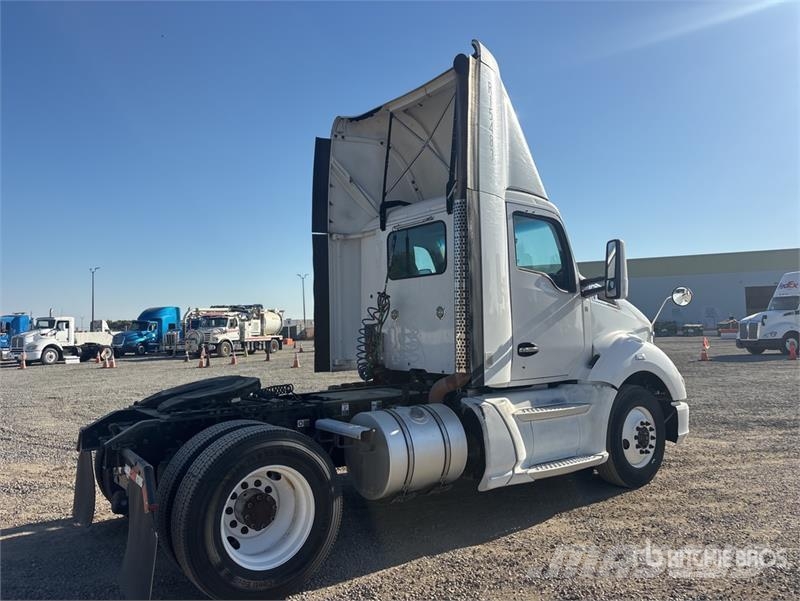Kenworth T680 4x2 S/A Day Cab Truck Tractor Prime Movers