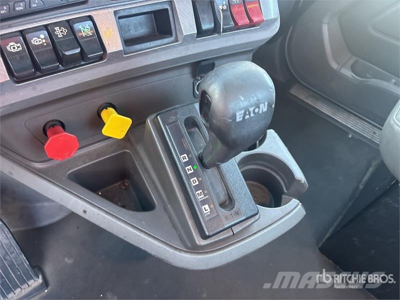 Kenworth T680 4x2 S/A Day Cab Truck Tractor Prime Movers