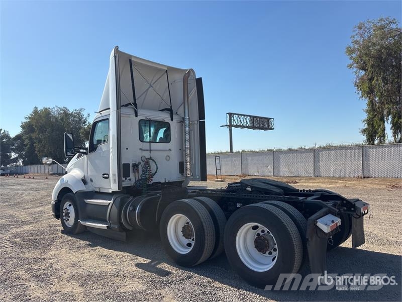 Kenworth T680 6x4 T/A Day Cab Truck Tractor Prime Movers
