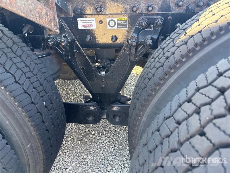 Kenworth T680 6x4 T/A Day Cab Truck Tractor Prime Movers
