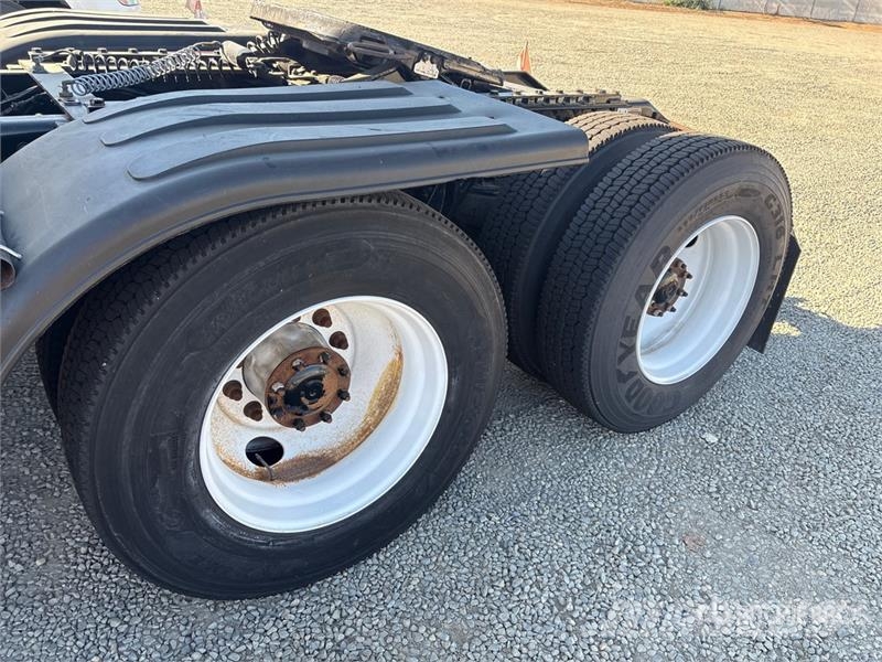 Kenworth T680 6x4 T/A Day Cab Truck Tractor Prime Movers