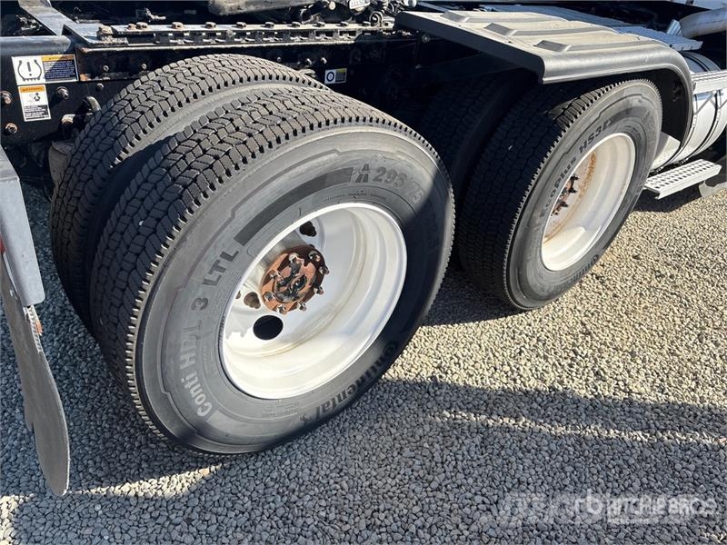 Kenworth T680 6x4 T/A Day Cab Truck Tractor Prime Movers