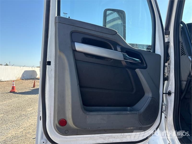 Kenworth T680 6x4 T/A Day Cab Truck Tractor Prime Movers