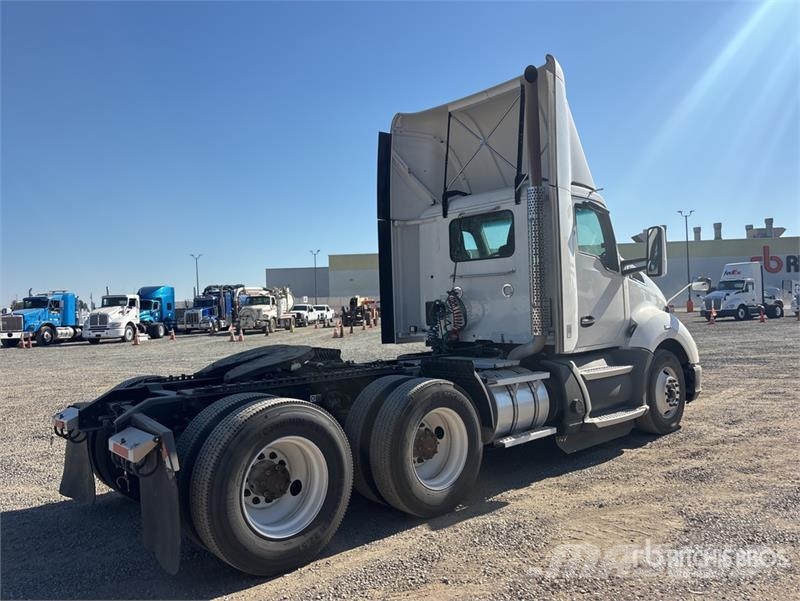 Kenworth T680 6x4 T/A Day Cab Truck Tractor Prime Movers