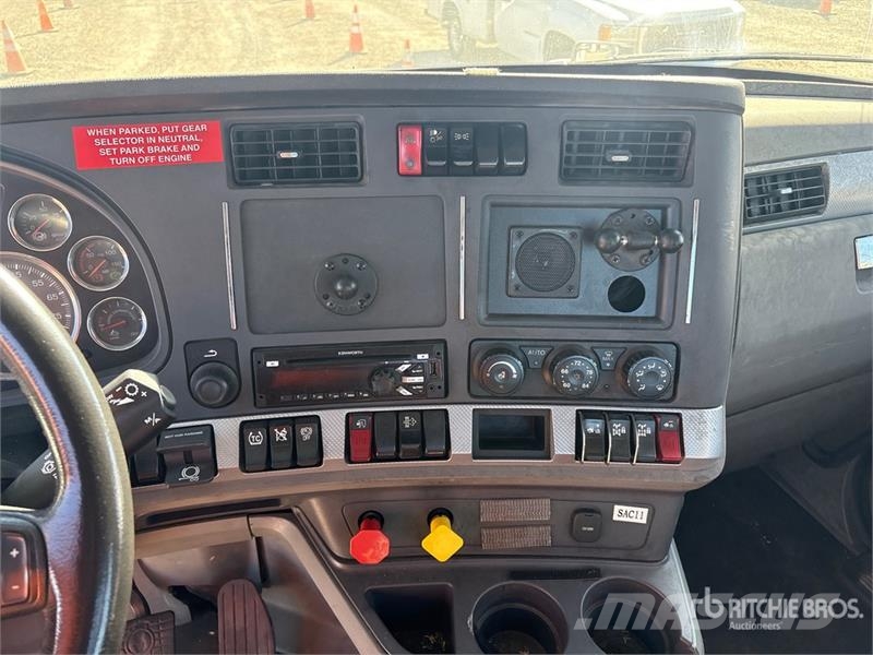 Kenworth T680 6x4 T/A Day Cab Truck Tractor Prime Movers