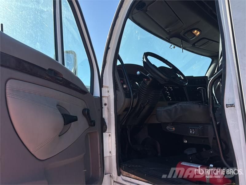 Kenworth T700 Prime Movers