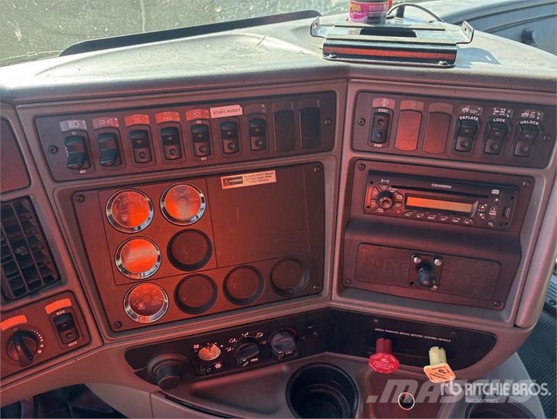 Kenworth T700 Prime Movers