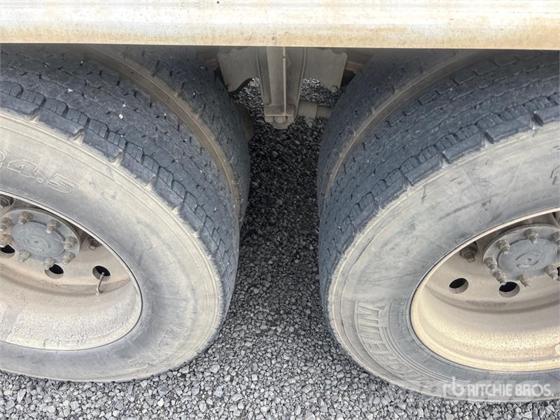 Kenworth T800 Tankerli kamyonlar