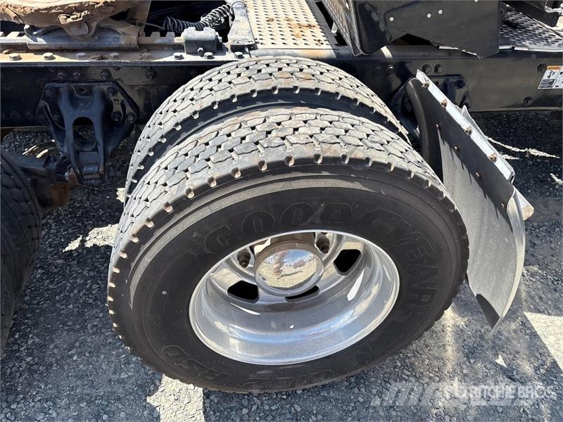 Kenworth T800 Trekkvogner