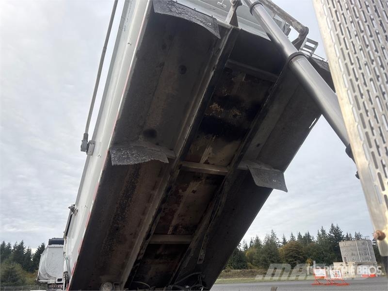 Kenworth T800 معدات النقل - غير ذلك