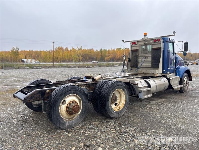 Kenworth T800 Naudoti vilkikai