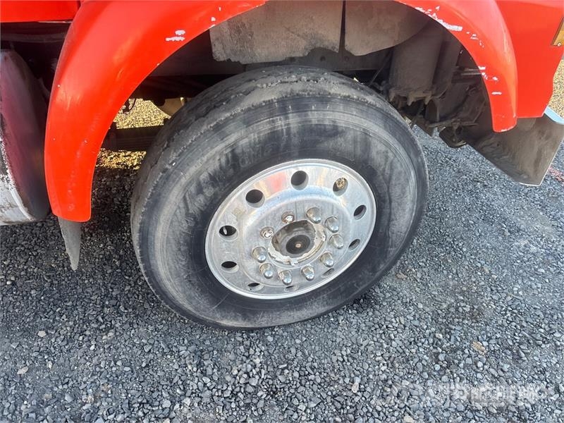 Kenworth T800 Cisterny na vodu