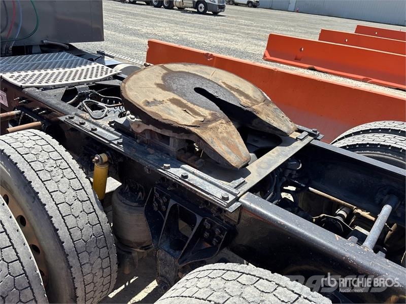Kenworth T800 Autotractoare