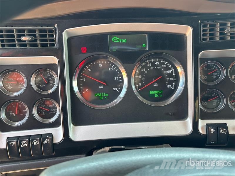 Kenworth T800 Autotractoare