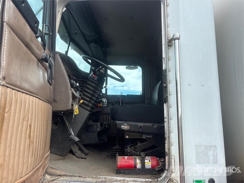 Kenworth T800 Tankerli kamyonlar