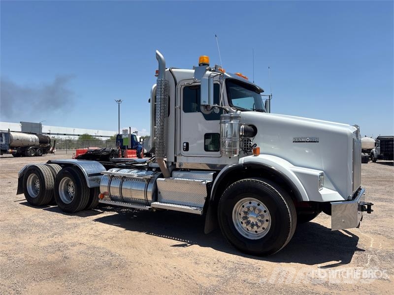 Kenworth T800 中古トラクターヘッド | トレーラーヘッド