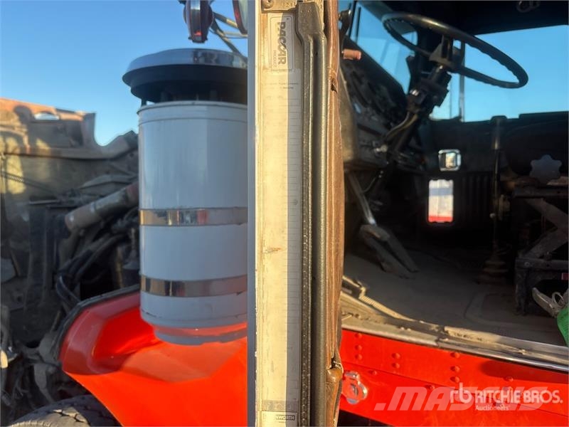 Kenworth T800 Cisterny na vodu