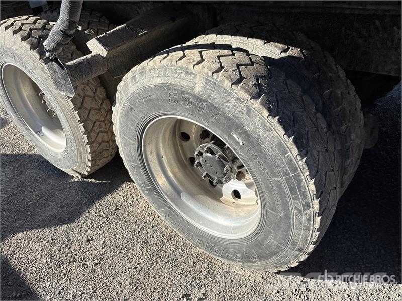 Kenworth T800 Camiones bañeras basculantes o volquetes