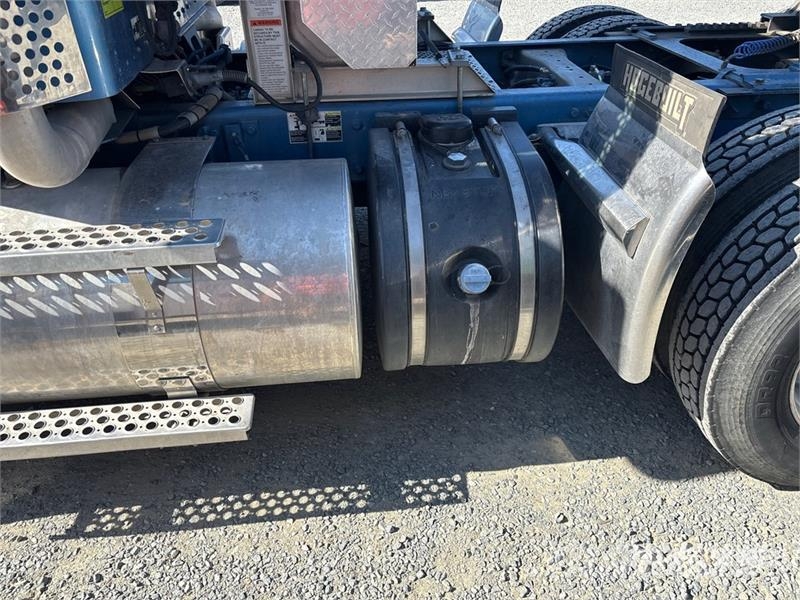 Kenworth T800 Prime Movers
