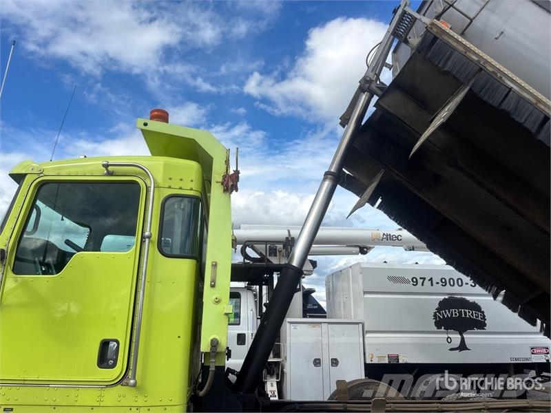 Kenworth T800 Tipper trucks