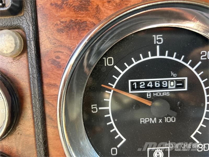 Kenworth T800 Влекачи