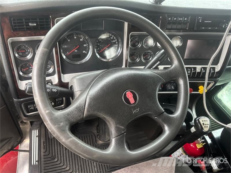 Kenworth T800 Tahače