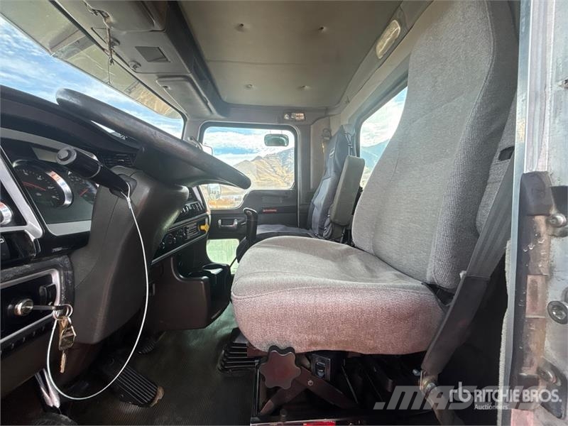 Kenworth T800 Kombinované/Čerpací cisterny