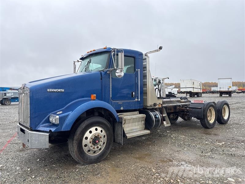 Kenworth T800 Naudoti vilkikai