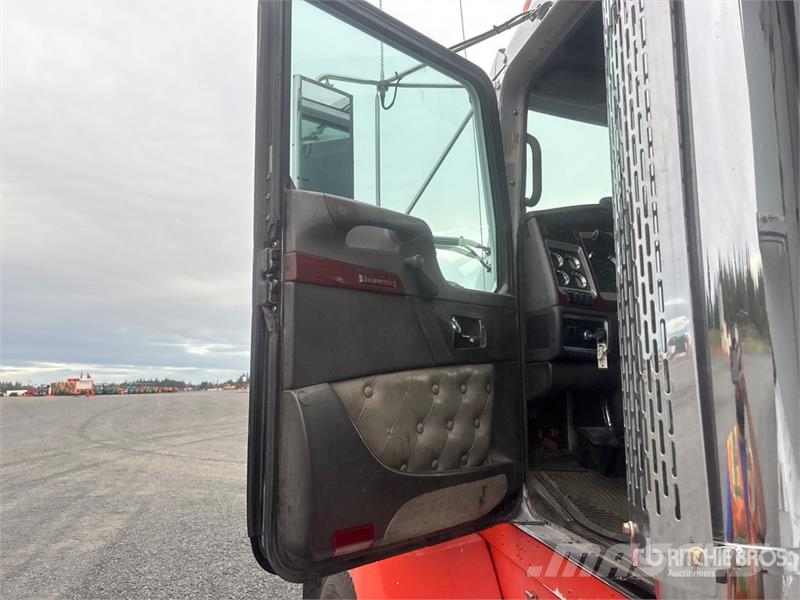Kenworth T800 معدات النقل - غير ذلك