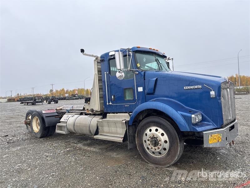 Kenworth T800 Naudoti vilkikai