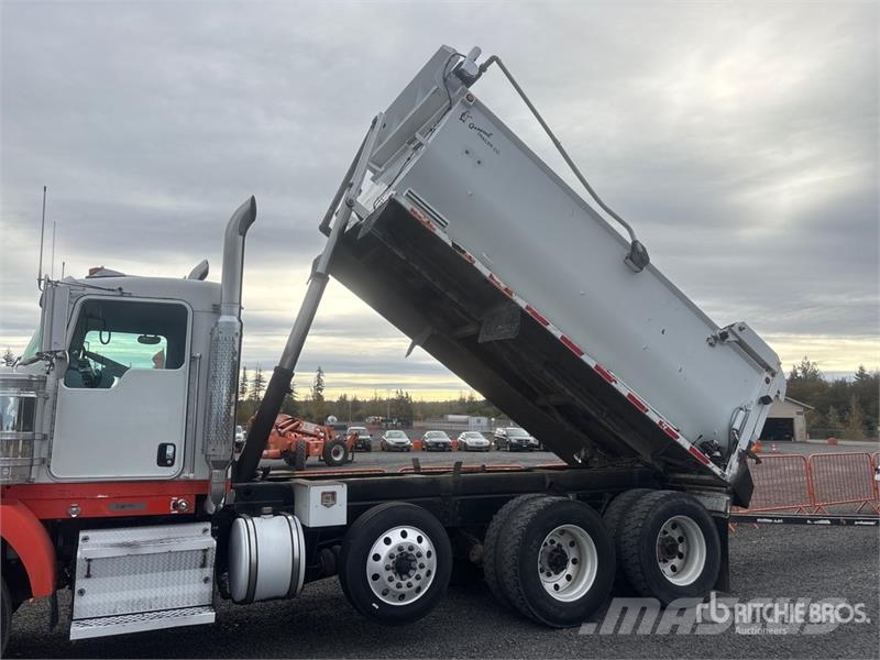 Kenworth T800 معدات النقل - غير ذلك