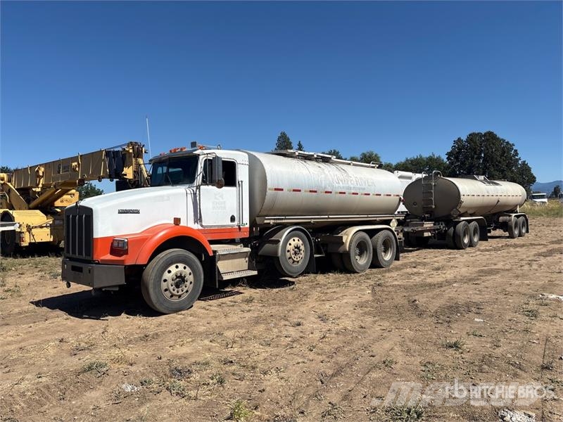 Kenworth T800 Tankwagen