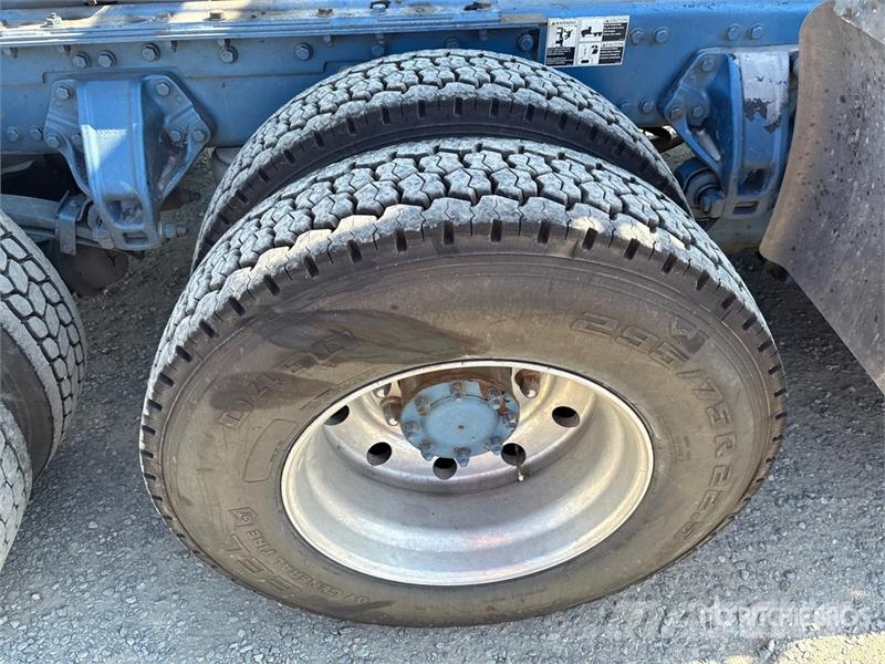 Kenworth T800 Prime Movers