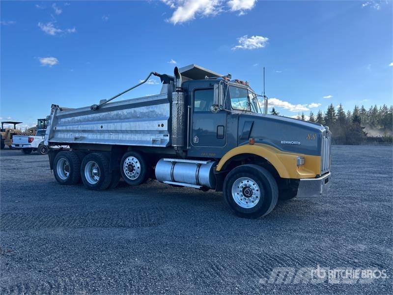 Kenworth T800 Pašizgāzējs