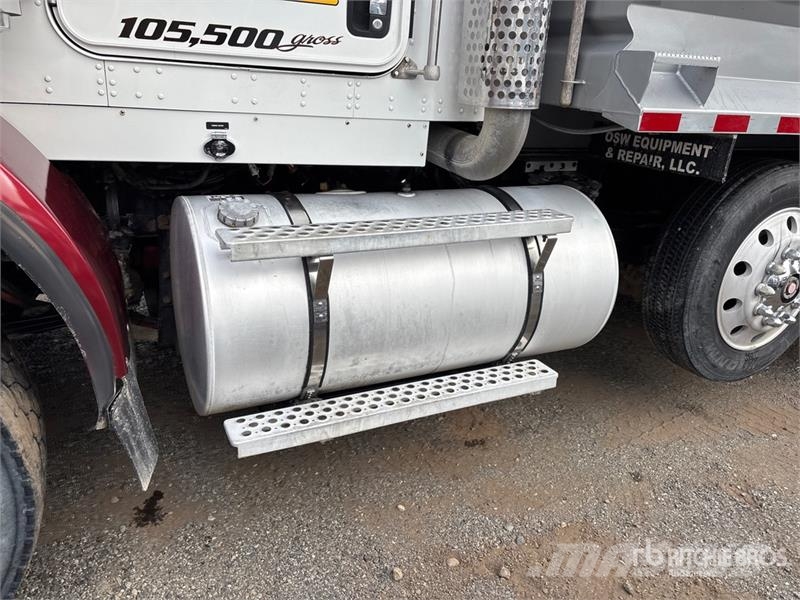 Kenworth T800 شاحنات قلابة