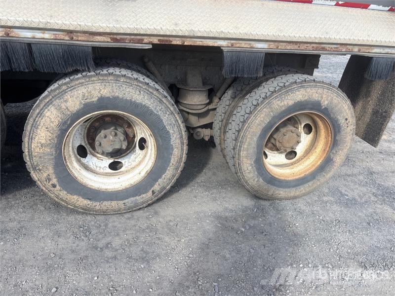 Kenworth T800 Tipper trucks