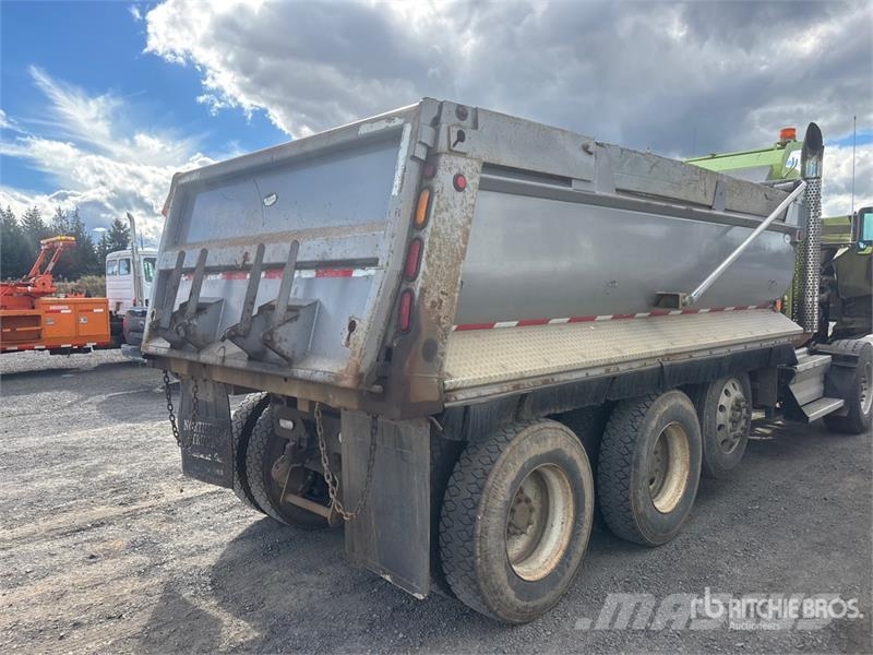 Kenworth T800 Tipper trucks