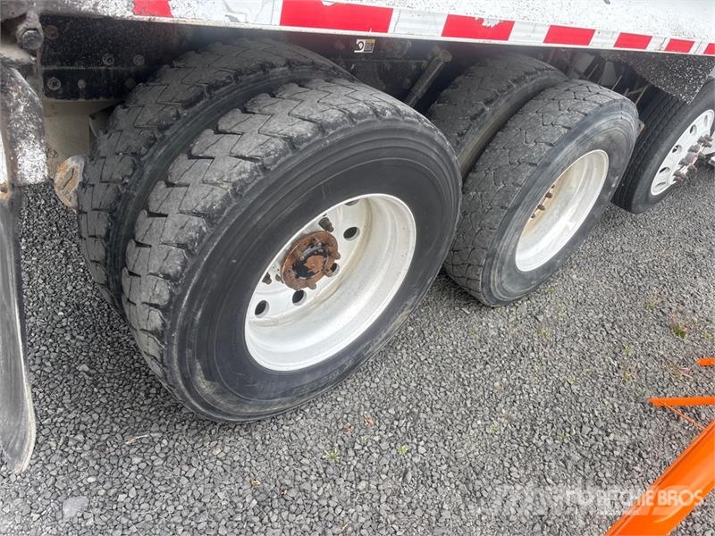 Kenworth T800 معدات النقل - غير ذلك