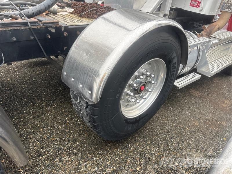 Kenworth T800 Tahače