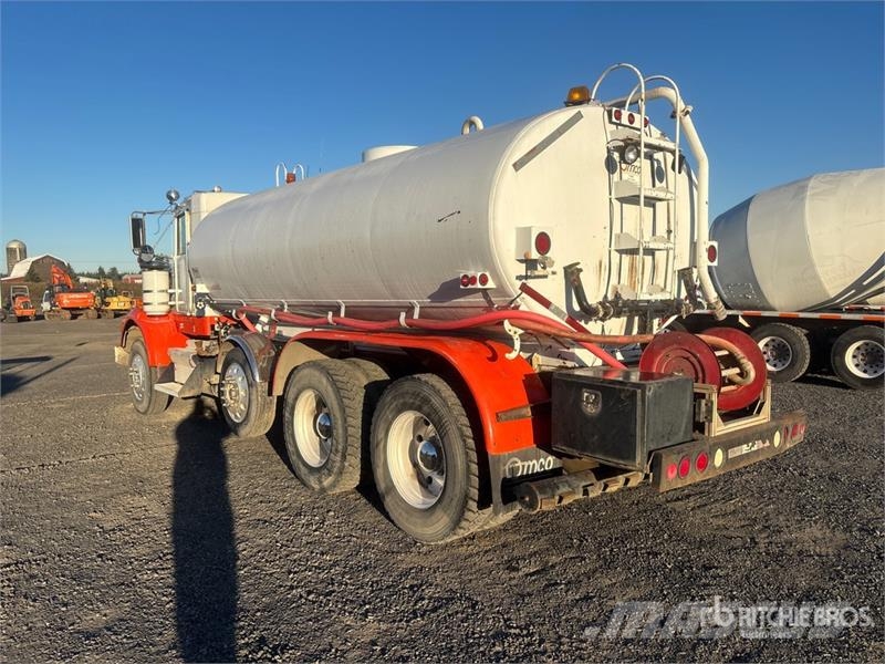 Kenworth T800 Cisterny na vodu