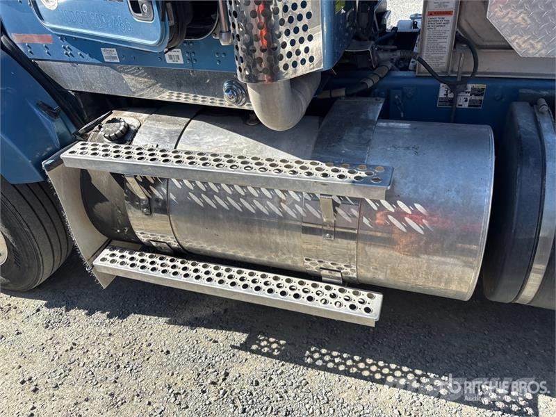 Kenworth T800 Prime Movers