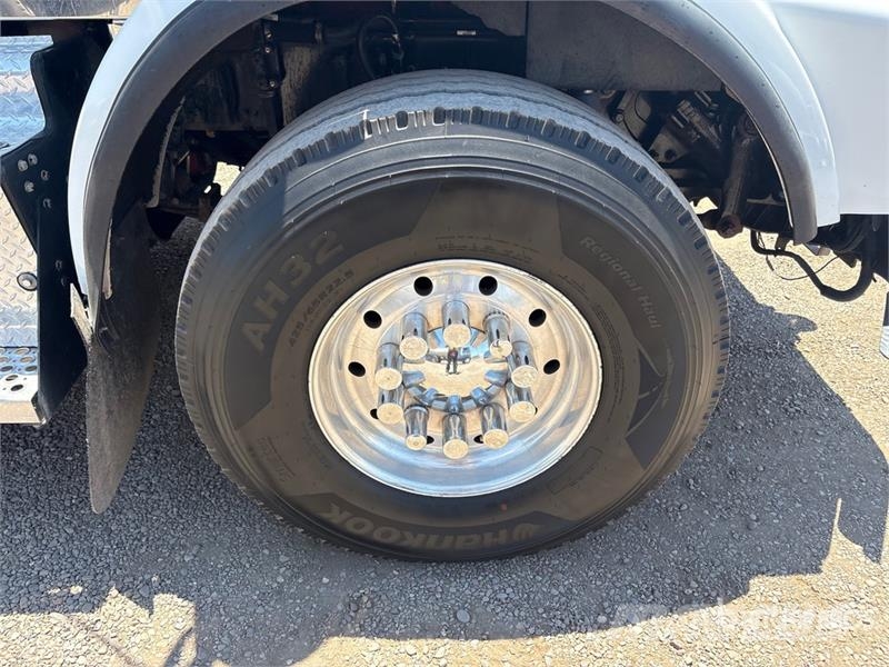 Kenworth T800 中古トラクターヘッド | トレーラーヘッド