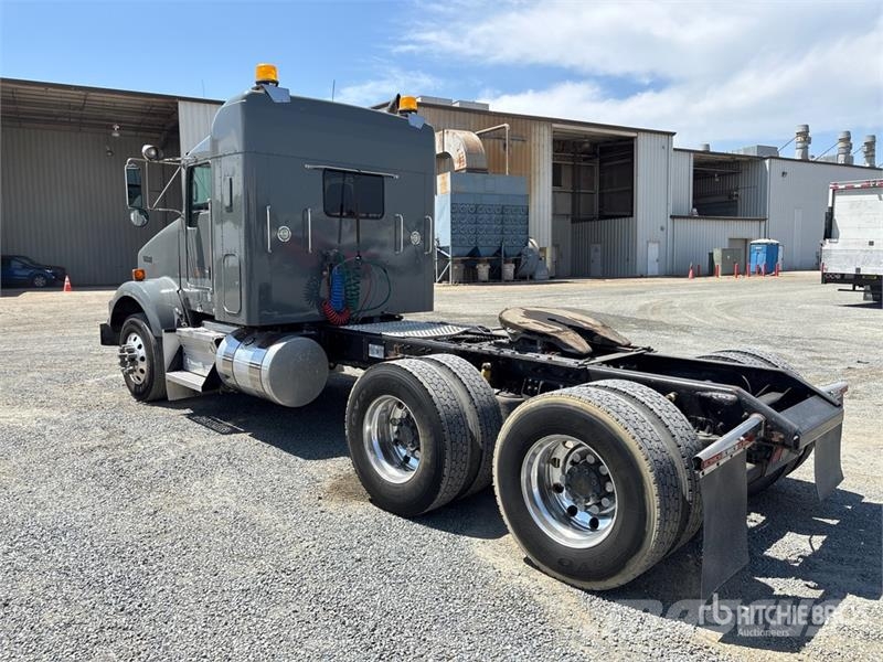 Kenworth T800 Autotractoare