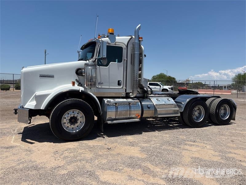 Kenworth T800 中古トラクターヘッド | トレーラーヘッド