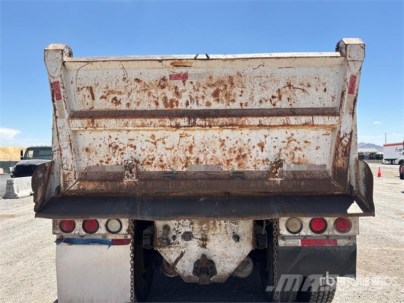 Kenworth T800 ダンプ